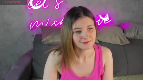 Snapshot of hannakoch chatting on 03/23/26, 07:56 Hanna online show from 03/23/26, 07:56