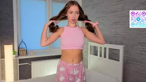 Hanna online show from 11/12/25, 06:14