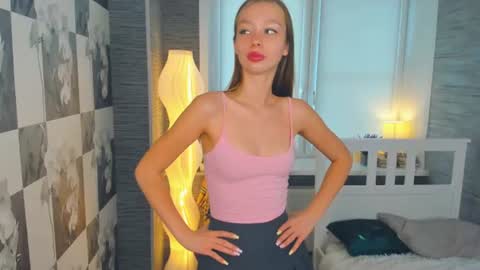 Snapshot of hannavaile chatting on 06/20/26, 07:11 Hanna online show from 06/20/26, 07:11