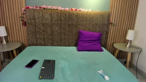 hannawen_ online show from 05/04/26, 07:54