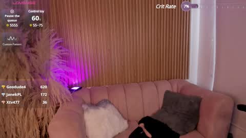 Hannie ws online show from 01/16/25, 03:56