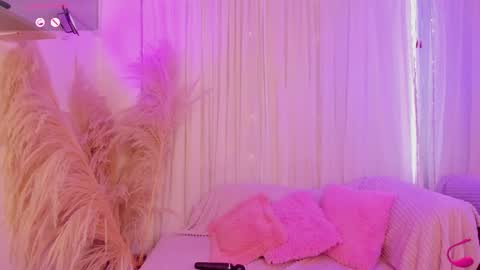 Hannie ws online show from 09/18/25, 08:22