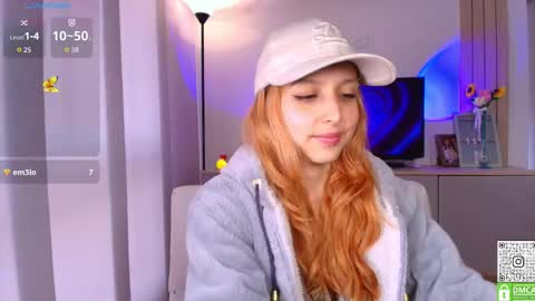 Snapshot of hanniesmile_ chatting on 02/14/26, 08:27 Hannie online show from 02/14/26, 08:27