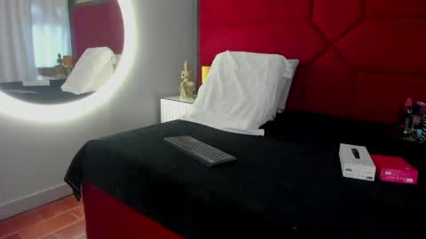 Hanny  online show from 05/10/26, 11:26
