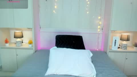 Snapshot of hannyk_ chatting on 04/19/26, 04:01 hannyk_ online show from 04/19/26, 04:01