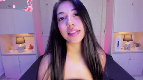 Snapshot of hannyk_ chatting on 06/26/26, 04:17 hannyk_ online show from 06/26/26, 04:17