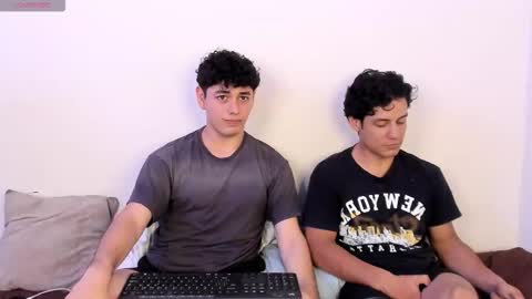 Snapshot of hans_andres17 chatting on 02/20/26, 12:51 hans and andres online show from 02/20/26, 12:51