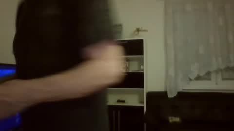 Snapshot of hanzik1954 chatting on 02/09/25, 09:39 hanzik1954 online show from 02/09/25, 09:39