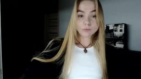 Snapshot of happy_fox_ chatting on 12/03/24, 09:12 happy_fox_ online show from 12/03/24, 09:12