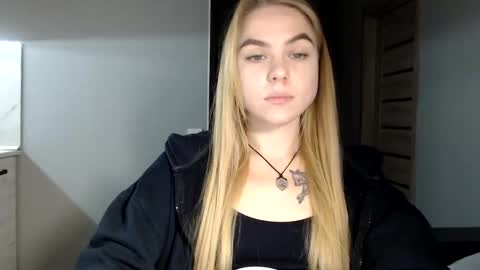 Snapshot of happy_fox_ chatting on 12/12/24, 09:58 happy_fox_ online show from 12/12/24, 09:58