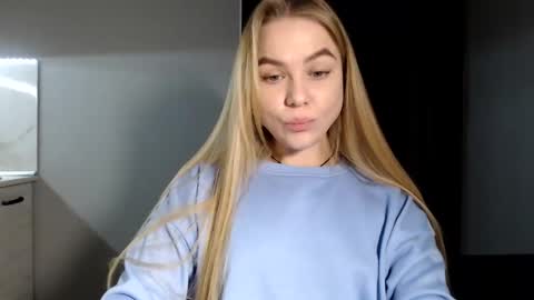 Snapshot of happy_fox_ chatting on 12/25/24, 09:43 happy_fox_ online show from 12/25/24, 09:43