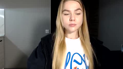 Snapshot of happy_fox_ chatting on 02/12/25, 08:07 happy_fox_ online show from 02/12/25, 08:07