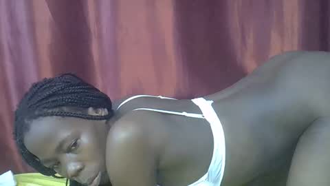 happy_kienyeji online show from 10/25/25, 06:43