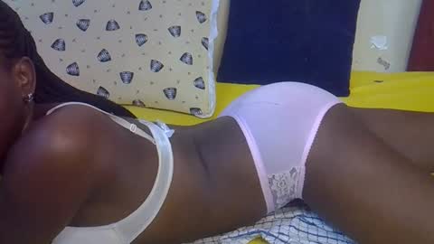 happy_kienyeji online show from 11/15/25, 06:48