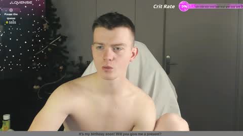 Snapshot of happydeimos chatting on 12/13/25, 11:10 happydeimos online show from 12/13/25, 11:10