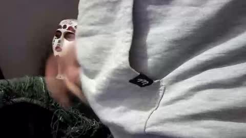 Snapshot of happydick69a chatting on 12/15/25, 09:13 happydick69a online show from 12/15/25, 09:13