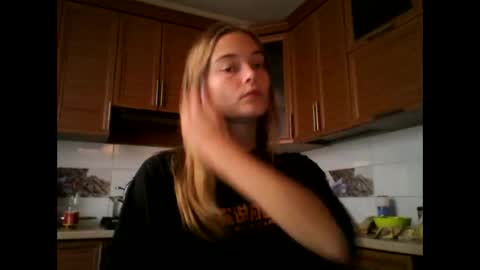 happyemily  online show from 11/05/25, 12:05