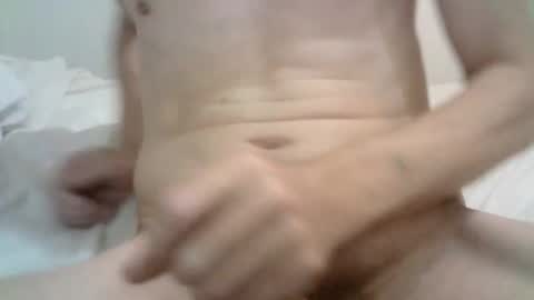 Snapshot of happyguy35555 chatting on 03/15/26, 11:33 happyguy35555 online show from 03/15/26, 11:33