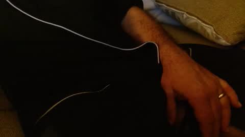 Snapshot of happyhogan1 chatting on 03/01/26, 08:05 Jhonassmann12 online show from 03/01/26, 08:05