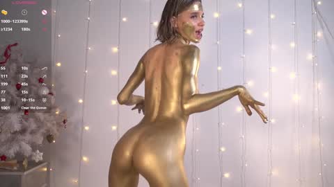 Snapshot of happynewdear chatting on 01/08/25, 10:37 Evy online show from 01/08/25, 10:37