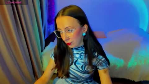 Snapshot of happystephanie chatting on 02/01/26, 07:12 Stephanie online show from 02/01/26, 07:12