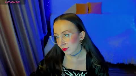 Snapshot of happystephanie chatting on 02/04/26, 07:53 Stephanie online show from 02/04/26, 07:53