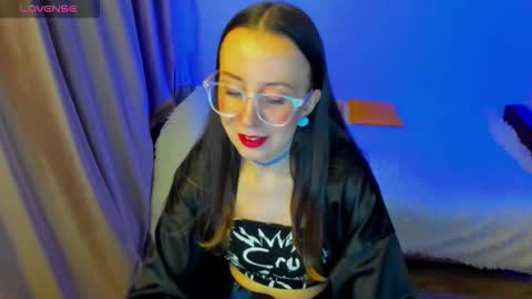 Snapshot of happystephanie chatting on 02/08/26, 07:17 Stephanie online show from 02/08/26, 07:17