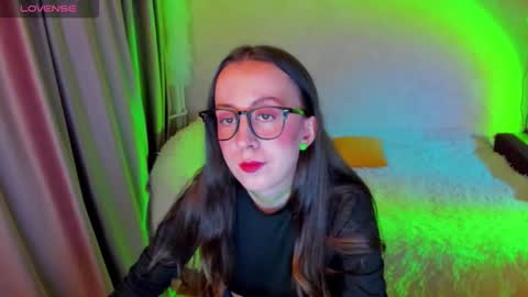 Snapshot of happystephanie chatting on 02/11/26, 07:52 Stephanie online show from 02/11/26, 07:52