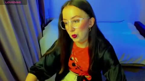 Stephanie online show from 06/21/26, 08:44