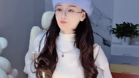 Daisy online show from 12/11/24, 04:20