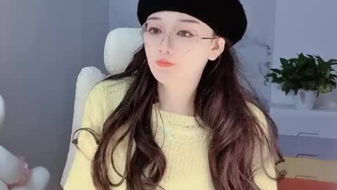 Daisy online show from 12/12/24, 06:25