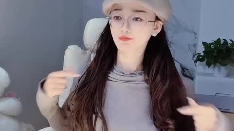 Daisy online show from 12/17/24, 03:50