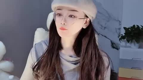 Daisy online show from 12/18/24, 03:00