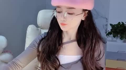 Daisy online show from 12/20/24, 06:50