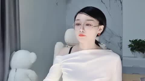 Daisy online show from 03/11/25, 05:05