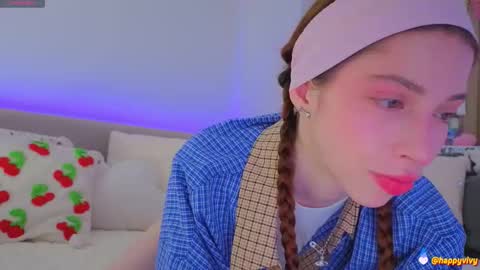 Vivy online show from 09/17/25, 12:34