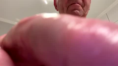 Snapshot of harald1234 chatting on 02/15/26, 08:02 harald1234 online show from 02/15/26, 08:02