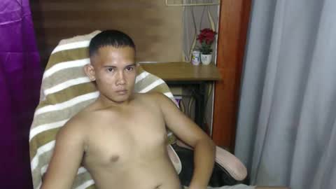 Snapshot of hard_dickzhack chatting on 11/08/25, 05:56 hard dickzhack online show from 11/08/25, 05:56