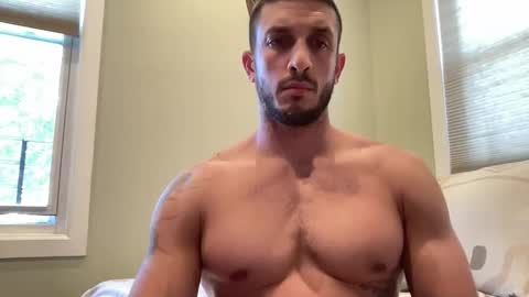 hard_runner_ online show from 10/01/25, 03:51