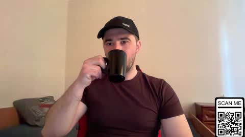 Snapshot of hard_to_obey chatting on 04/04/26, 12:57 Vadim online show from 04/04/26, 12:57