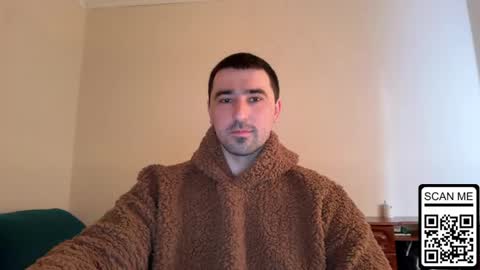 Snapshot of hard_to_obey chatting on 04/17/26, 11:13 Vadim online show from 04/17/26, 11:13