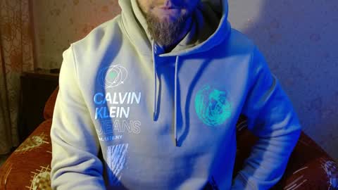 Valentino Hard online show from 12/19/24, 03:18