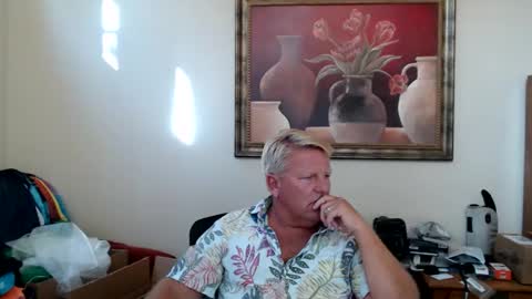 Steele and Cassie online show from 05/26/26, 01:12