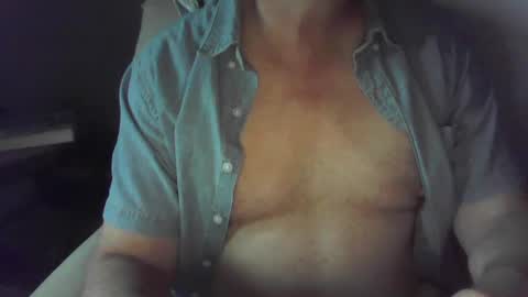 Snapshot of hardchicagoforzya chatting on 09/20/25, 09:27 hardchicagoforzya online show from 09/20/25, 09:27