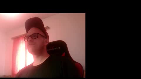 Snapshot of hardcock91loveshotchicks chatting on 02/13/26, 10:11 hardcock91loveshotchicks online show from 02/13/26, 10:11