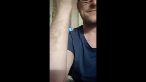 Snapshot of hardcock91loveshotchicks chatting on 02/16/26, 04:47 hardcock91loveshotchicks online show from 02/16/26, 04:47