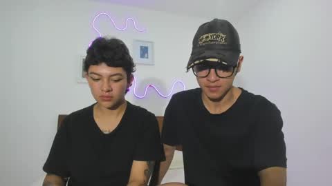 Snapshot of hardcoreheat_ind chatting on 04/18/26, 06:56 kade and demi independent models online show from 04/18/26, 06:56