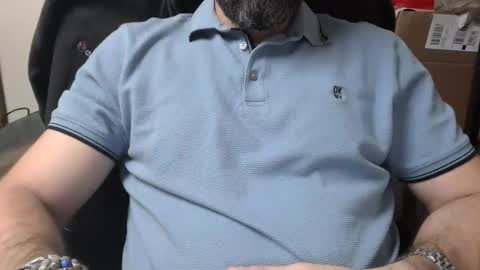 Snapshot of hardcoremike35 chatting on 10/25/25, 01:40 HcoreMike online show from 10/25/25, 01:40