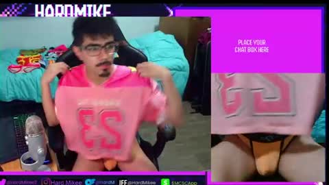 Snapshot of harddmikee chatting on 06/16/26, 01:08 harddmikee online show from 06/16/26, 01:08