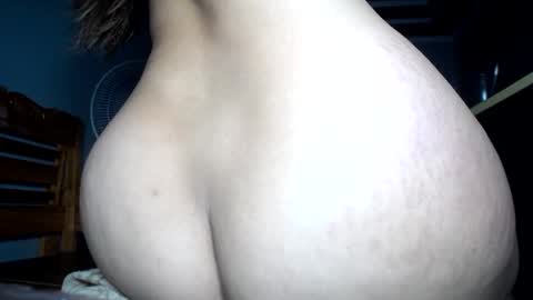 Snapshot of hardfucking_kelly chatting on 12/07/24, 03:04 jessabelle online show from 12/07/24, 03:04